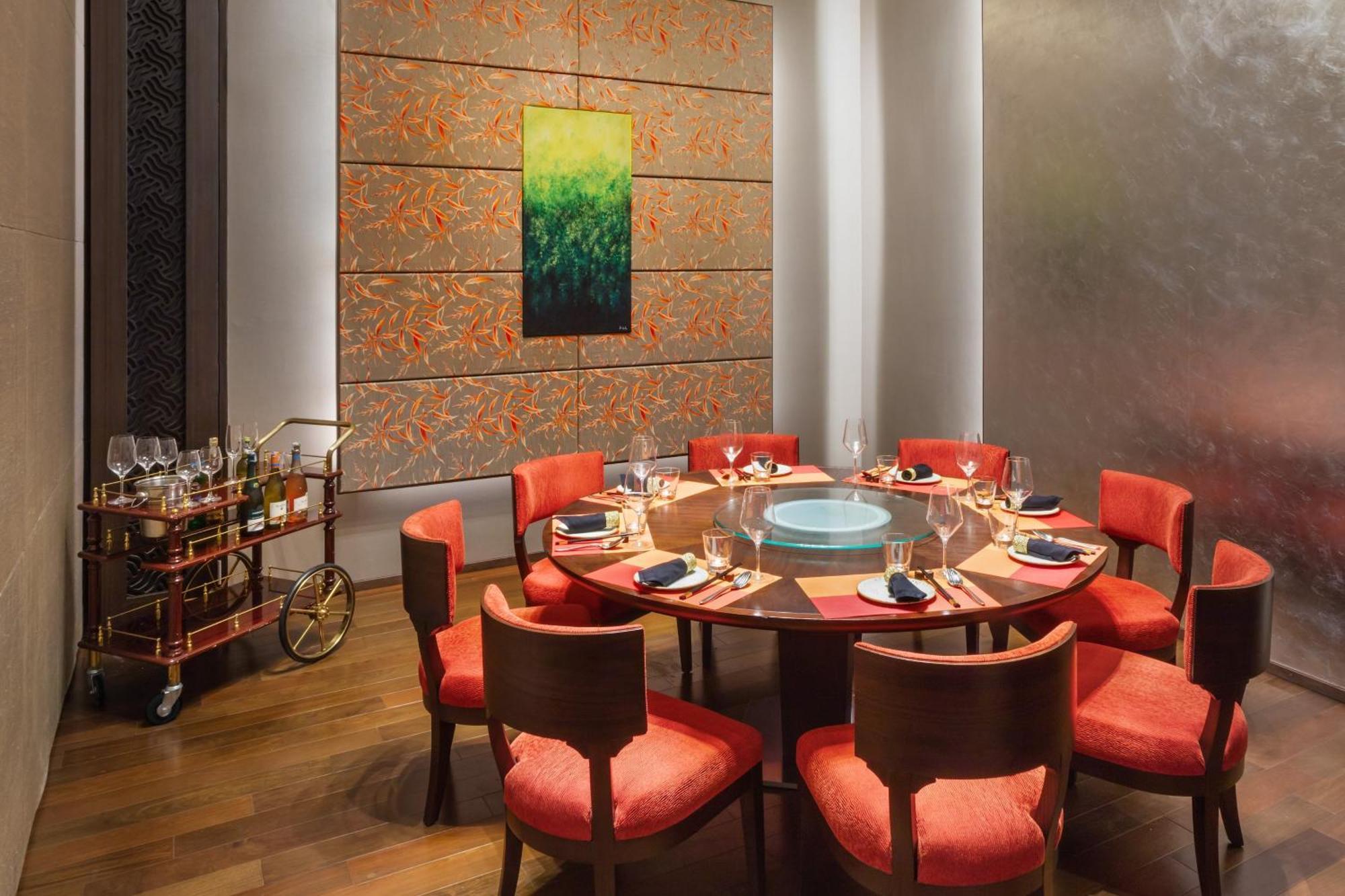 Sheraton Grand Bengaluru Whitefield Hotel & Convention Center מראה חיצוני תמונה