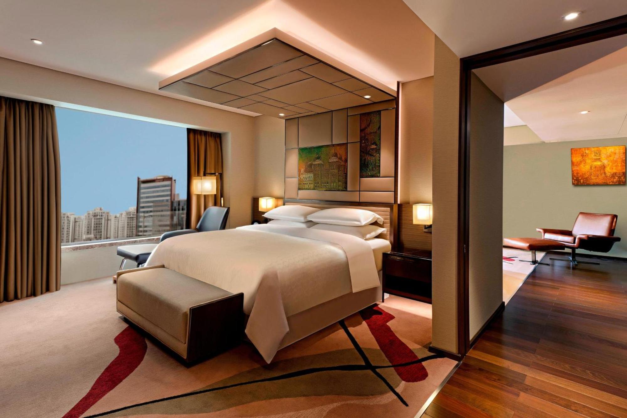 Sheraton Grand Bengaluru Whitefield Hotel & Convention Center מראה חיצוני תמונה